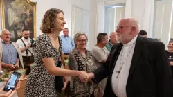 Il cardinale Marx incontra gli abitanti di Filetto della Camarda nella sua residenza a Monaco di Baviera, 9 luglio 2023 / EOM/Robert Kiderle
