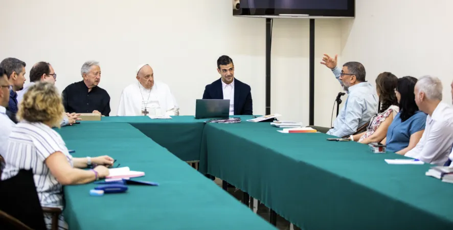 Papa Francesco, Vida Nueva | Papa Francesco con i redattori di Vida Nueva | Vida Nueva Digital