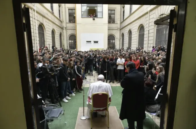Papa Francesco, studenti | Papa Francesco in un incontro con gli studenti del 2019 | Vatican Media / ACI Group