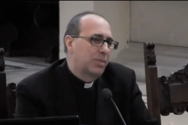 Monsignor Giuseppe Russo, vescovo - eletto di Altamura - Gravina - Acquaviva delle Fonti / You Tube