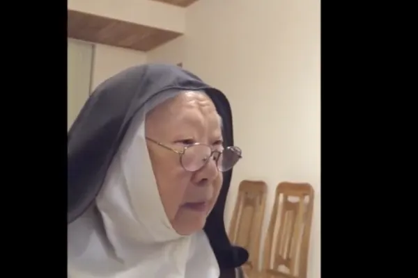 Madre Paula in un recente video parla di Teresa d'Avila / Youtube / Carmelite Nuns