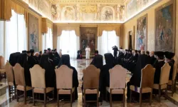 Papa Francesco con il Sinodo della Chiesa Greco Cattolica Ucraina lo scorso settembre / Vatican Media  / ACI Group