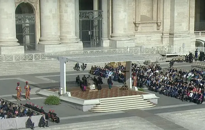 Papa Francesco, udienza generale | Papa Francesco durante una udienza generale | Vatican Media Live