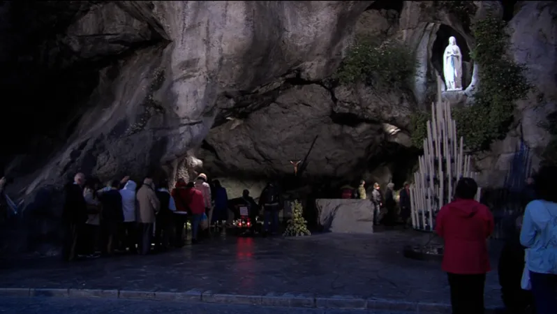 La grotta di Lourdes - CNA |  | 