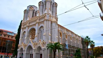 Attacco nella Cattedrale di Nizza, uccise tre persone