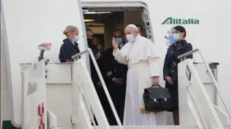 Papa Francesco in volo verso l'Iraq
