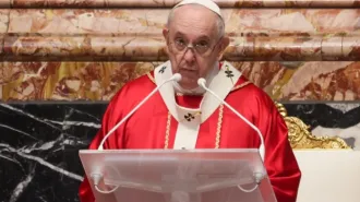 Papa Francesco: "Il cristiano sotto i colpi della prova confida nel Signore"