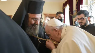 Papa Francesco agli Ortodossi di Cipro: "La Chiesa è madre, ci raduna tutti"