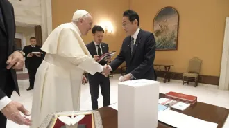 Papa Francesco e il premier giapponese: "Inconcepibile uso e possesso di armi nucleari"