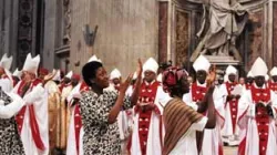 Celebrazione in San Pietro durante il sinodo africano del 1994 / 