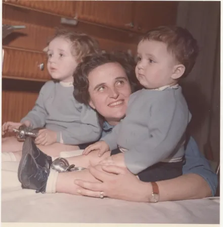 Gianna Berretta Molla con i suoi figli  |  | Diocesi di Springfield / Illinois