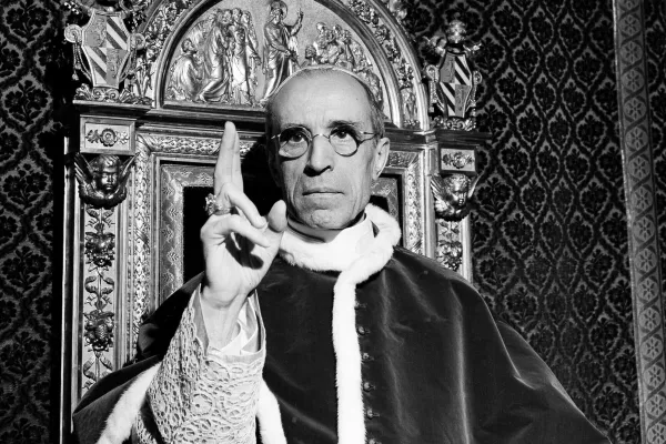 Pio XII / da Wikimedia Commons