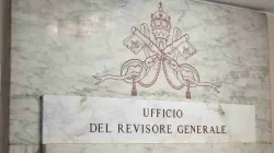 L'ingresso dell'ufficio del Revisore Generale in Vaticano / Vatican Media