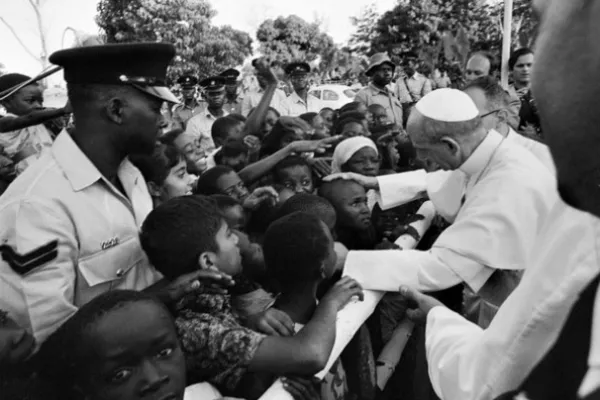 Immagini di archivio della visita di Paolo VI in Uganda  / PD