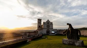 Preghiera per la pace ad Assisi, questo mese dedicata agli Stati Uniti e all'Africa
