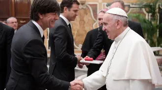 Il Papa riceve la Nazionale tedesca di calcio: "Siate esempi per i giovani"