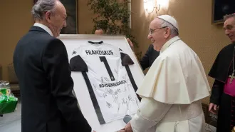 Il Papa al Borussia Mönchengladbach: “Siate atleti del bene e della pace”