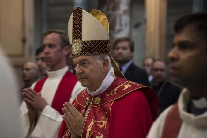 Cardinale Mauro Piacenza alla Veglia per ACS |  | Aiuto alla Chiesa che soffre