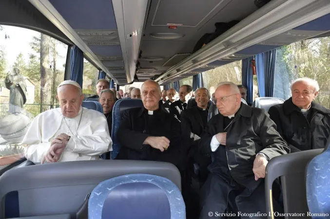 Papa Francesco in pulmino rientra in Vaticano |  | L'Osservatore Romano, ACI Group