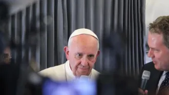 Medjugorje, Lefebrviani, abusi sui minori... Le parole del Papa di ritorno da Fatima