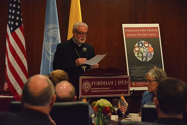 L'arcivescovo Paul Richard Gallagher, ministro degli Esteri della Santa Sede, durante la sua conferenza alla Fordham University / Holy See Mission