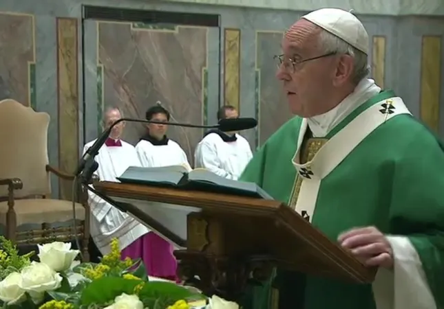 Il Papa presiede la Messa con i Cardinali |  | CTV