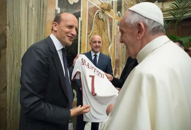 Il Papa riceve AS Roma e San Lorenzo de Almagro, 2016 |  | Vatican Media / ACI Group