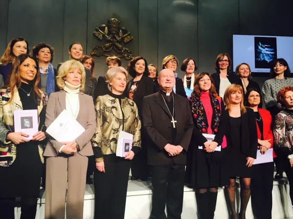 Consulta femminile con il Cardinale Ravasi |  | VG; ACI STAMPA