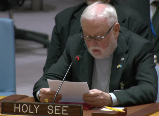 L'arcivescovo Gallagher durante uno dei suoi discorsi all'Assemblea Generale delle Nazioni Unite di New York | Holy See Mission