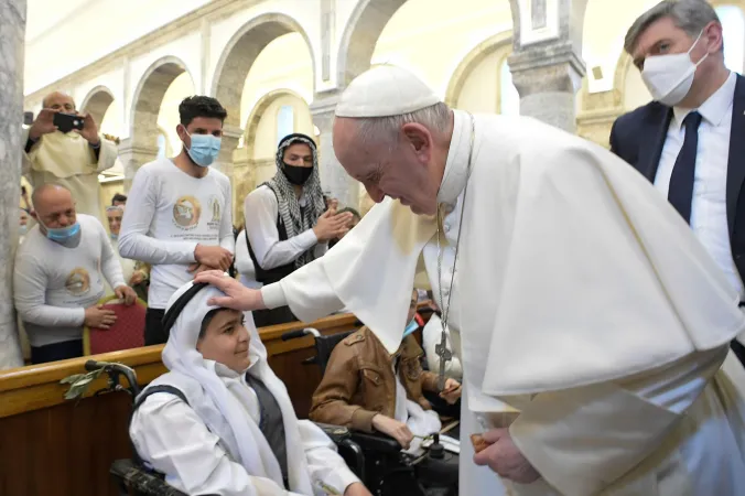 Il Papa visita la comunità di Qaraqosh |  | Vatican Media / ACI Group