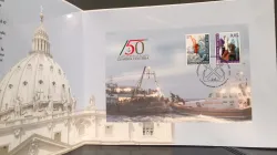 Il folder del Vaticano per i 150 anni della Guardia Costiera / Daniel Ibanez/CNA