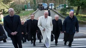 Ad Ariccia gli esercizi spirituali del Papa con padre Giulio Michelini