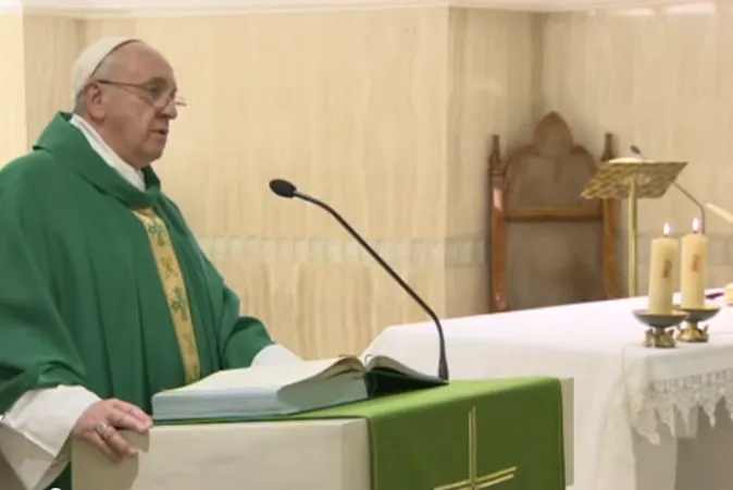 Papa Francesco a Santa Marta | Papa Francesco durante una delle Messe a Santa Marta | CTV