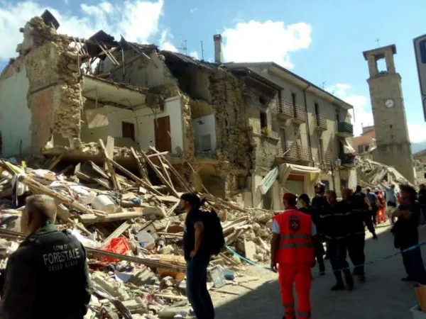 Operatori dello SMOM sui luoghi del terremoto | SMOM 