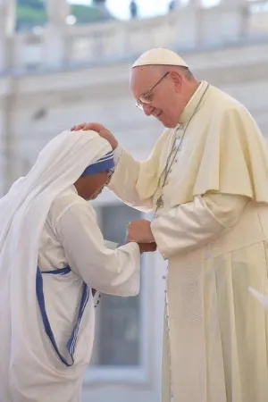 La suora missionaria della Carità nello Yemen che ha rilasciato la sua testimonianza di missione e servizio a Papa Francesco |  | L'Osservatore Romano foto