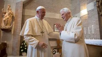 Gli auguri di Natale di Francesco a Benedetto XVI