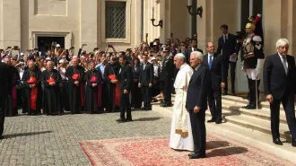 Mattarella al Papa: "Grazie alla Chiesa per la sua opera"