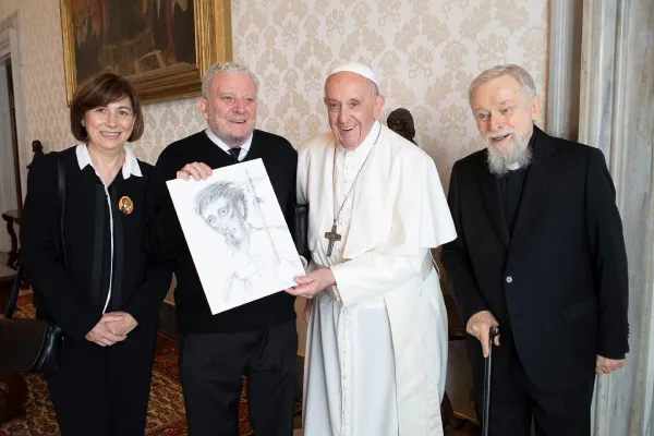 Papa Francesco con Kiko Argüello, María Ascensión Romero e Padre Mario Pezzi / Cammino Neocatecumenale