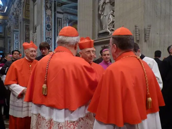 Il Cardinale Etchegaray insieme ad altri porporati |  | ACI Group