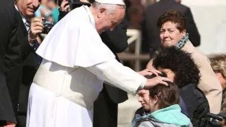 Papa Francesco: “Un gesto diverso ogni mese per il Giubileo della Misericordia”