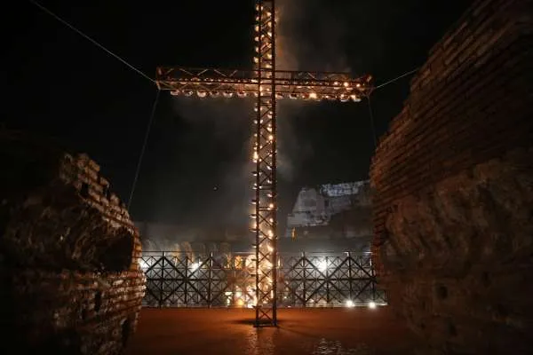 La Croce al Colosseo |  | Bohumil Petrik/CNA