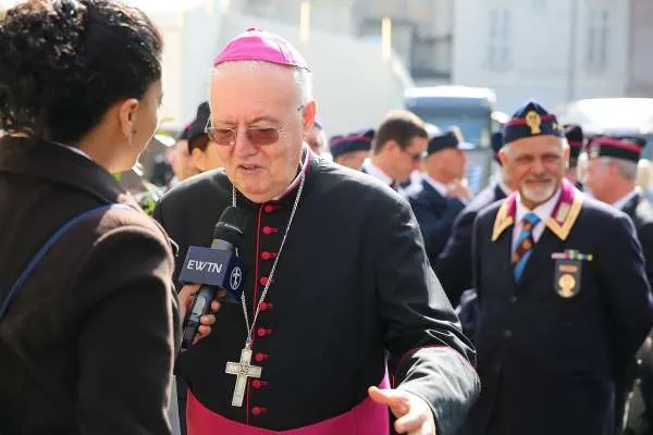 L'Arcivescovo di Torino, Nosiglia |  | Bohumil Petrik/CNA