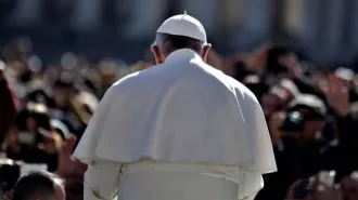 Pedofilia, il Papa convoca a Roma i Vescovi del Cile. "Commessi errori di valutazione"