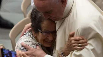 Papa Francesco: "Se si svende il lavoro, si svende la dignità"