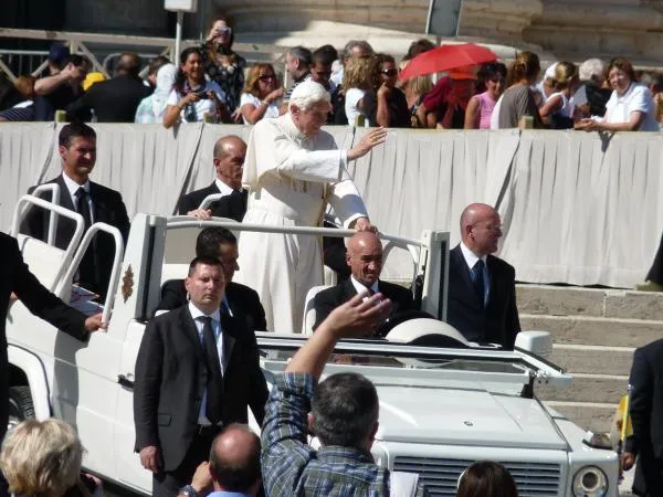 Papa Benedetto XVI |  | Marta Jimenez Ibanez CNA