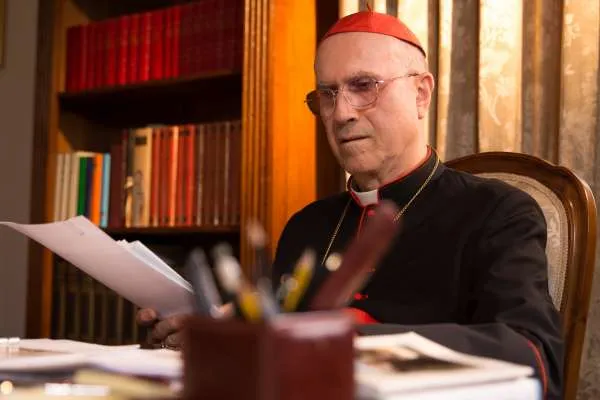 Il Cardinale Tarcisio Bertone, Segretario di Stato emerito |  |  Daniel Ibanez/CNA