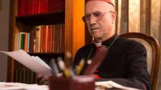 100 anni di Fatima: un colloquio con il Cardinale Tarcisio Bertone