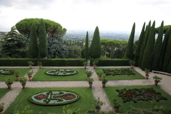 I giardini delle Ville Pontificie a Castel Gandolfo |  | Bohumil Petrik/CNA