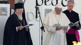 Papa Francesco a Bartolomeo: "Preghiamo per la piena unità che è dono di Dio"