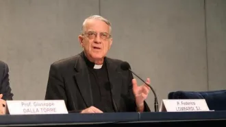 Padre Lombardi lascia la Radio Vaticana, ancora un passo nella riforma dei media